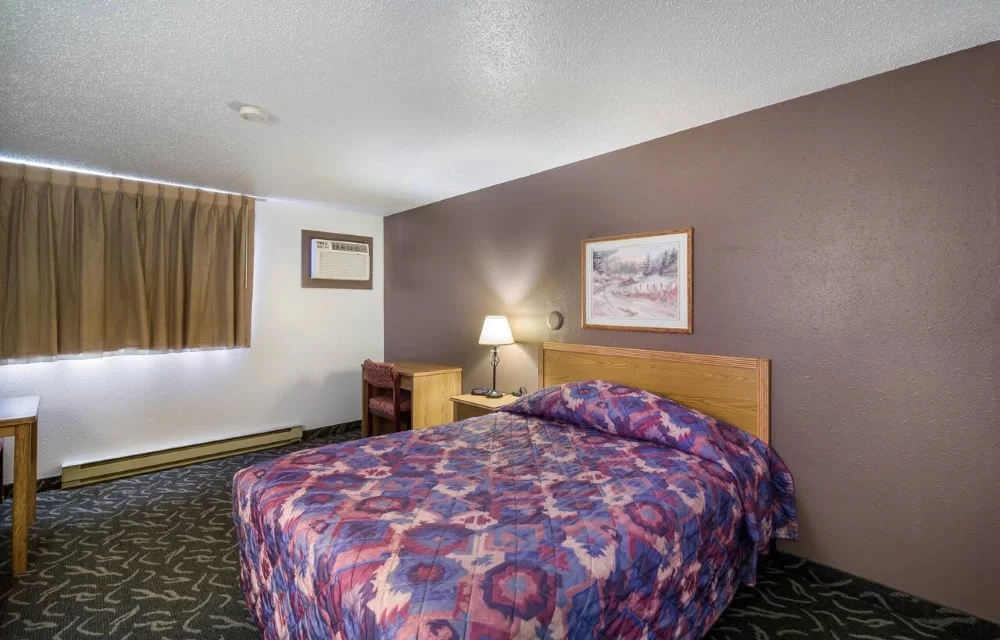 The Roosevelt Hotel & RV Park