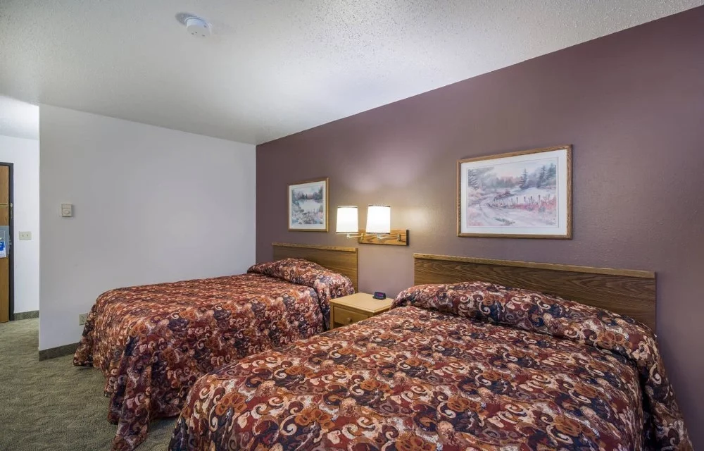 The Roosevelt Hotel & RV Park